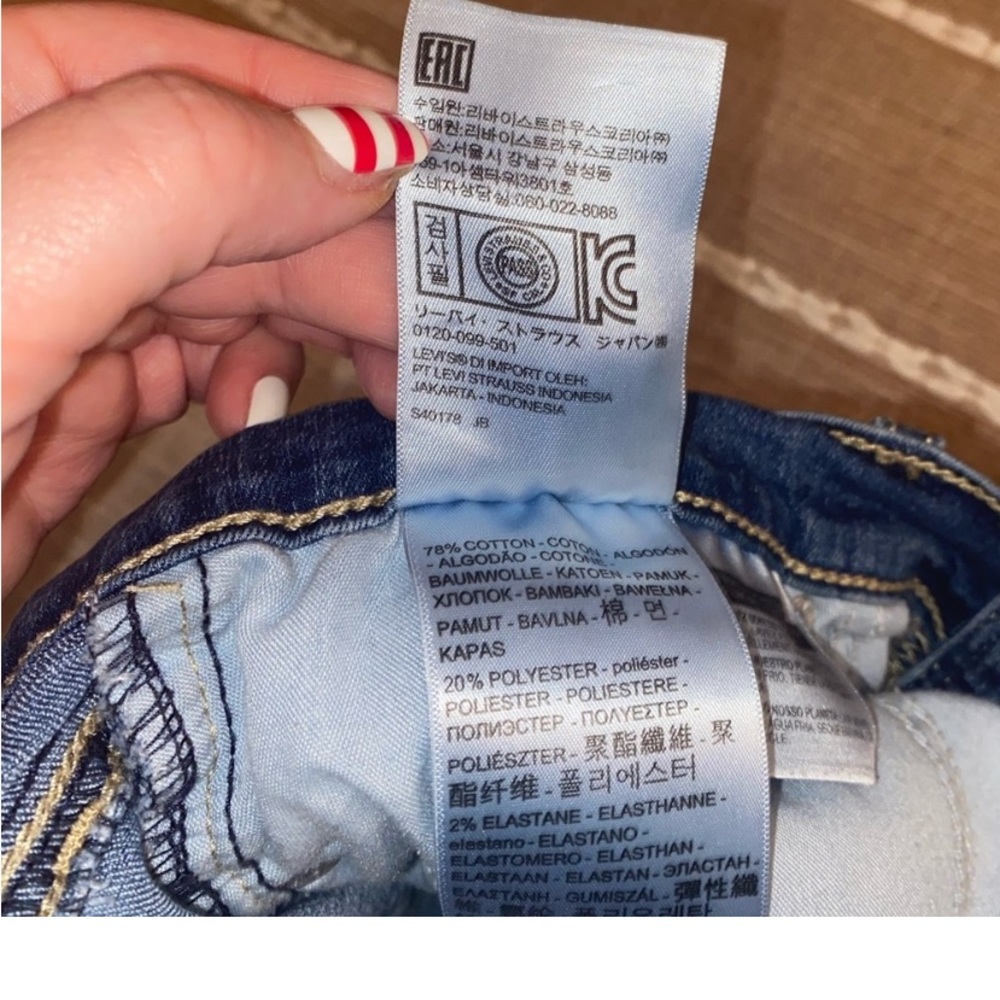 Levi’s Vintage Soft Jean Shorts Floral Stitch Detail Mid Rise Sz 29 - Picture 7 of 11